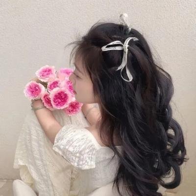 津津井小姐